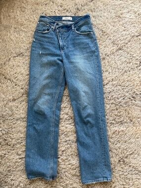 90’s Straight Ultra High Rise Jeans